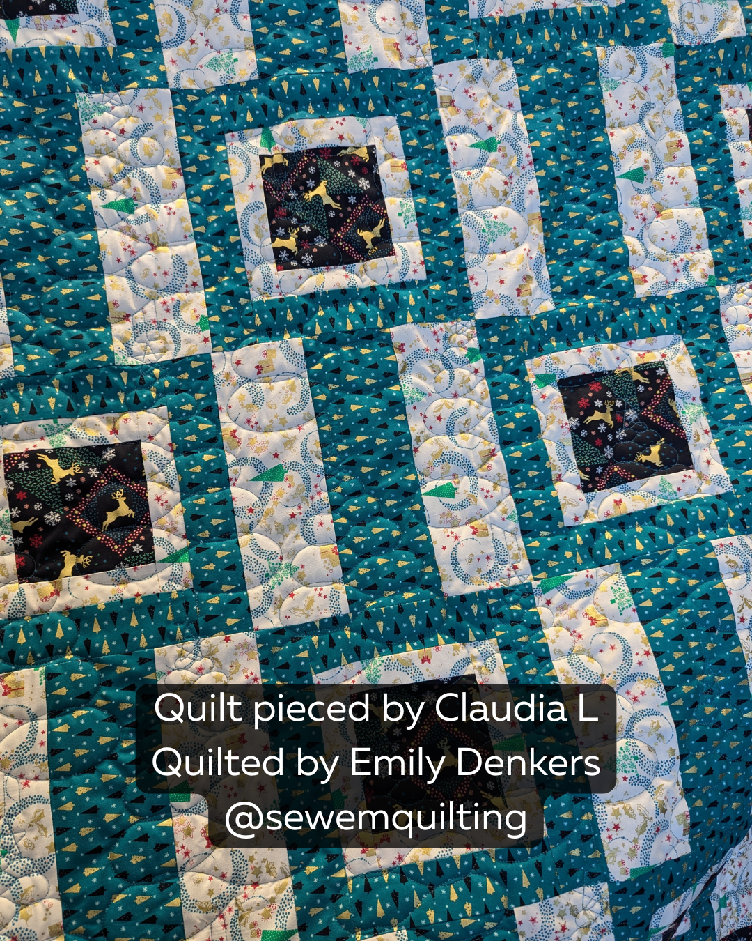 Teal Christmas quilt stitched with the Scribbled Tannenbaum Christmas digital pantograph design