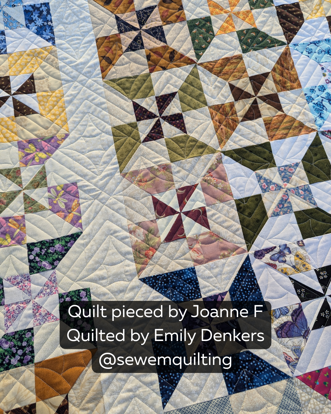 Twinkle Plaid Star pantograph beautifully enhances this colorful star quilt with elegant stitched texture and a soft edge-to-edge quilting finish
